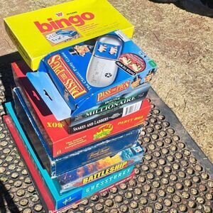 9 BEST 90's games! Guesstures-Battleship-Apples-Trival-Tabletop Tennis MORE